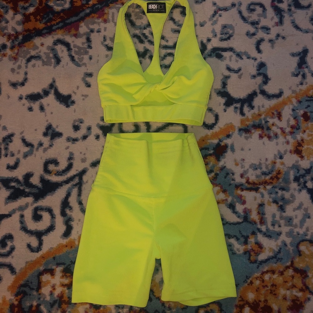 Beach Riot Set